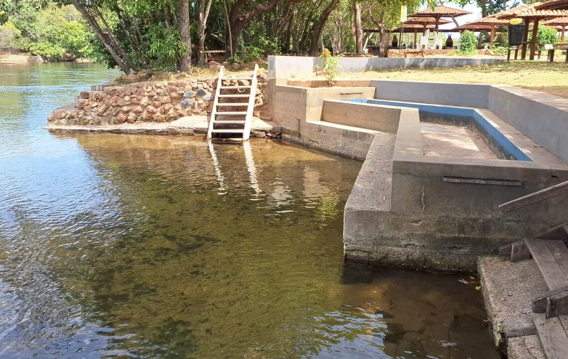 Formosa do Rio Preto – Pousada e Chalés  Cosme e Damiao