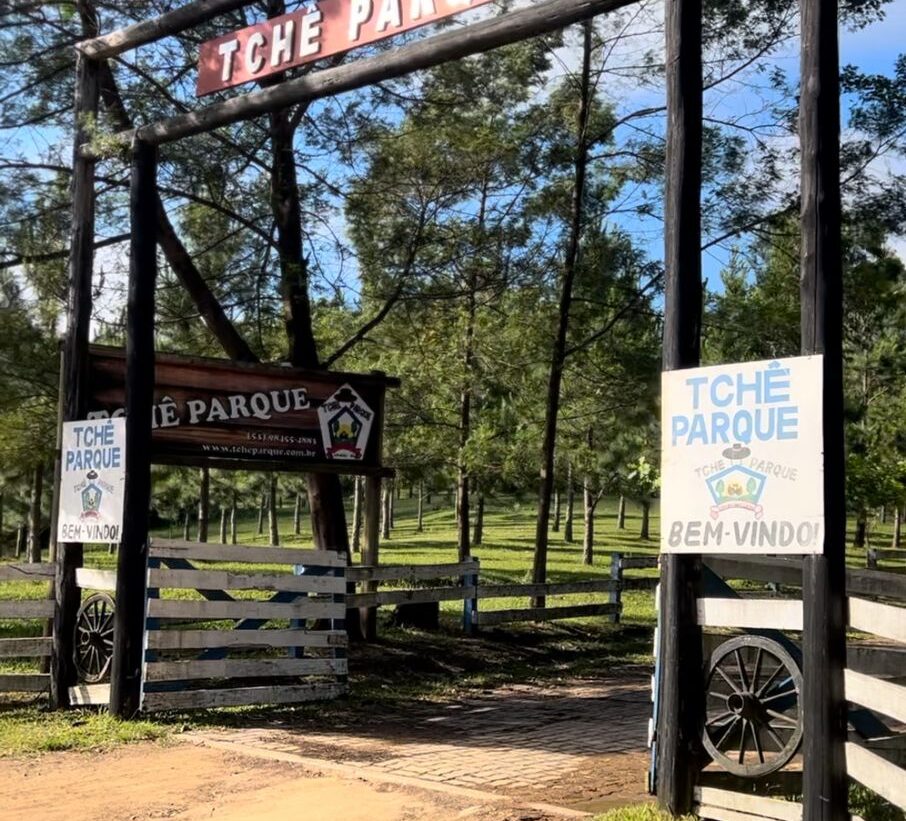 Canguçu – Parque Áquático Tchê Parque