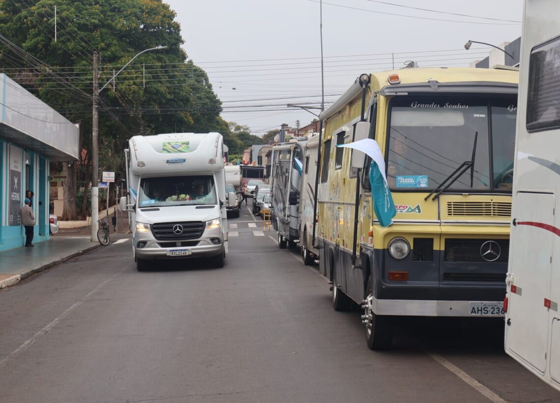 Caminhos do Paraná leva atrações a mais 10 cidades no PR