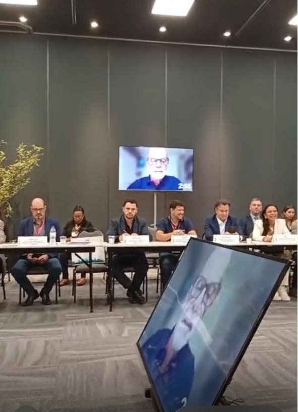 Anacamp leva pautas estratégicas ao CNT e defende regulamentação do setor