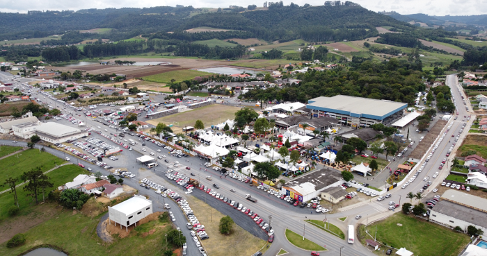 Ituporanga (SC) inaugura novo Ponto de Apoio Caravanista com apoio da Anacamp