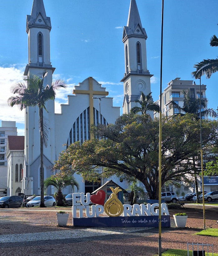 Ituporanga (SC) inaugura novo Ponto de Apoio Caravanista com apoio da Anacamp